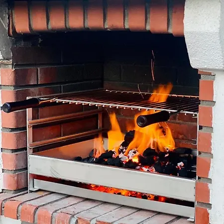 Casa Delsue House By The