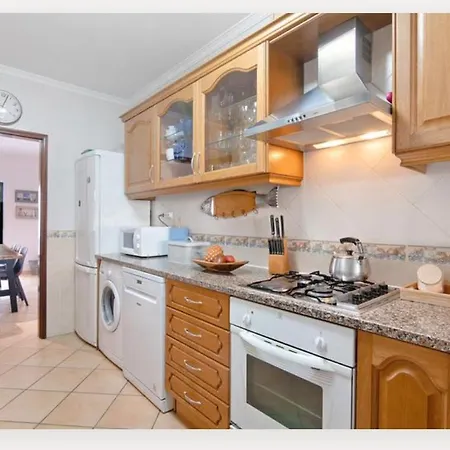 別荘 Casa Delsue House By The ヴィーラ・ノーヴァ・デ・カセラ