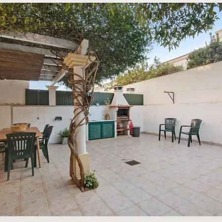 Casa Delsue House By The 別荘 ヴィーラ・ノーヴァ・デ・カセラ