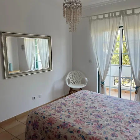 Casa Delsue House By The *